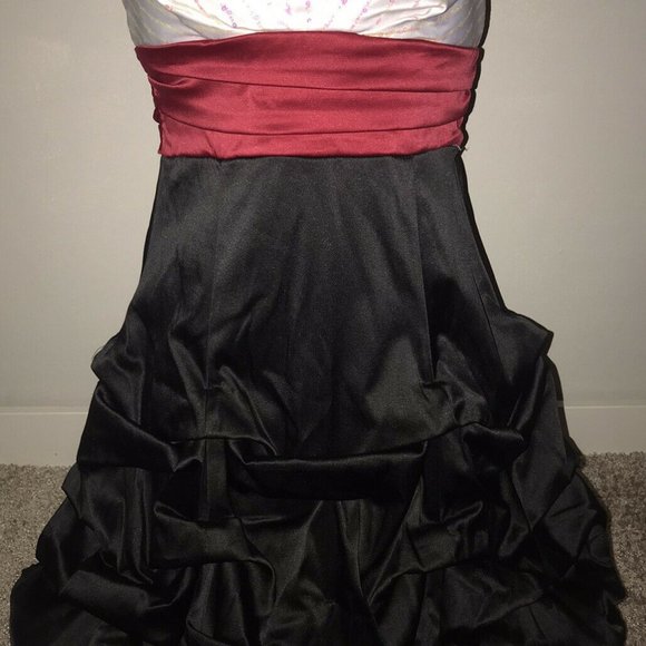 RUBY ROX BLACK/WHITE SEQUIN FORMAL DRESS 1-EUC‎ - Picture 2 of 7